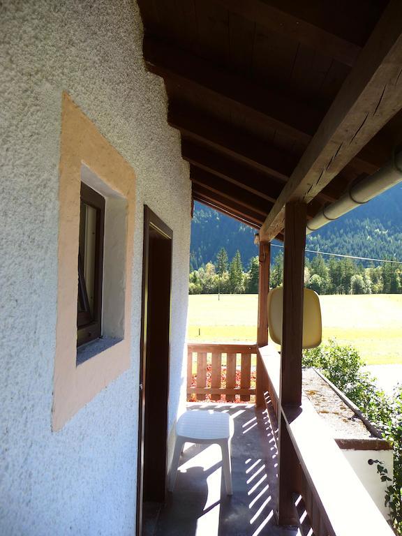Landhaus Alpenblick Leutasch Room photo
